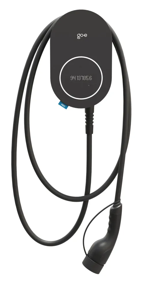 Polnilna postaja - go-e Charger PRO Cable (11/22 kW) (MID števec - profesionalni obračun polnjenja primerno za podjetja)